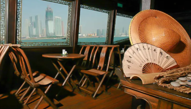 A Night in Victoria Harbor: Aqua Luna Cruise - Foto 3